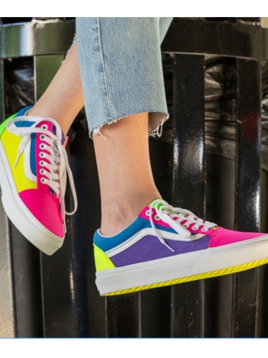 Vans Shoes - Vans Old Skool 'Color Block' size 7.5